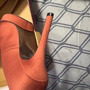 Chic Rust High Heels